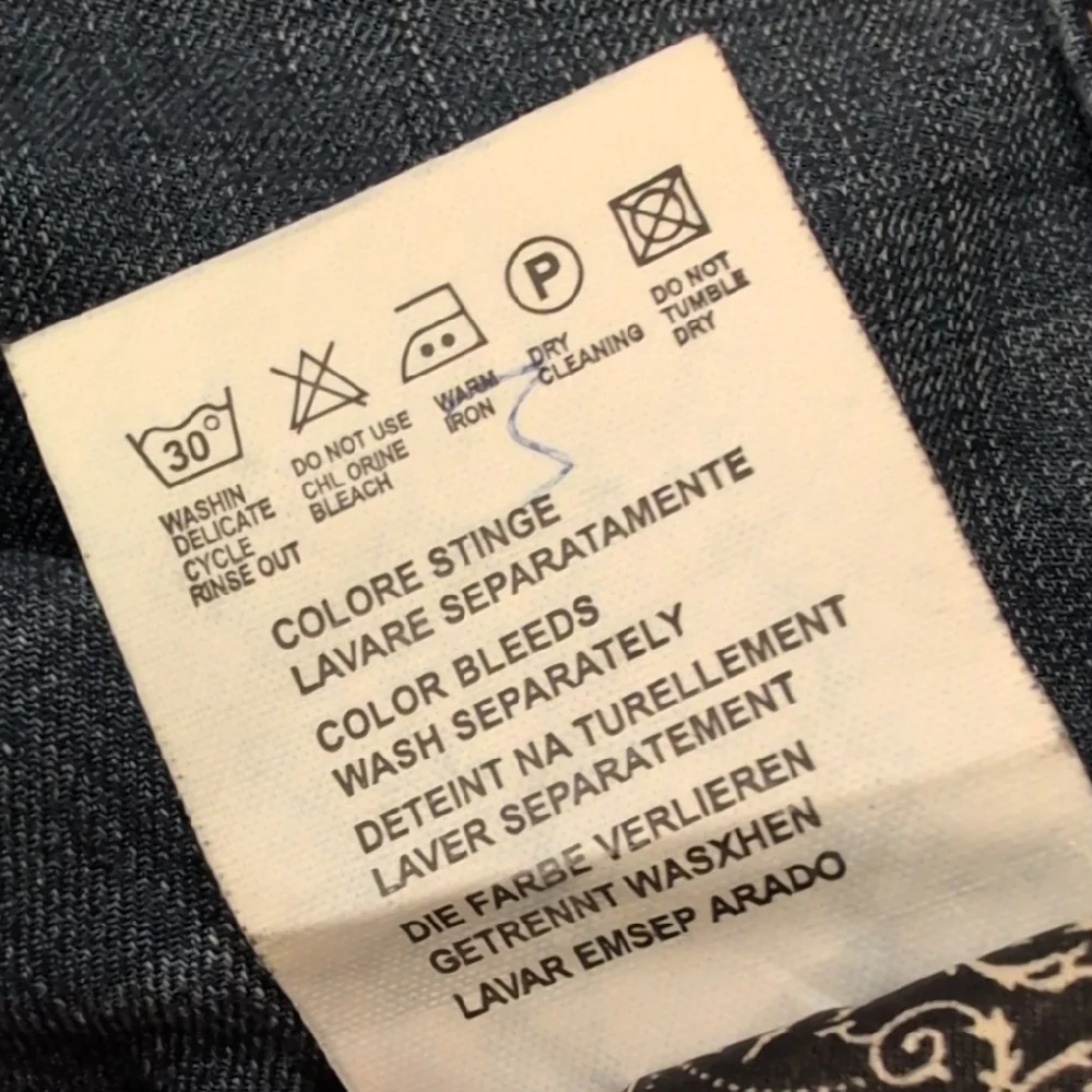 Hermes Men's Blue Denim Jean Shorts - Size 33 - Picture 11 of 11